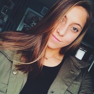 Meet your Posher, Kaitlyn